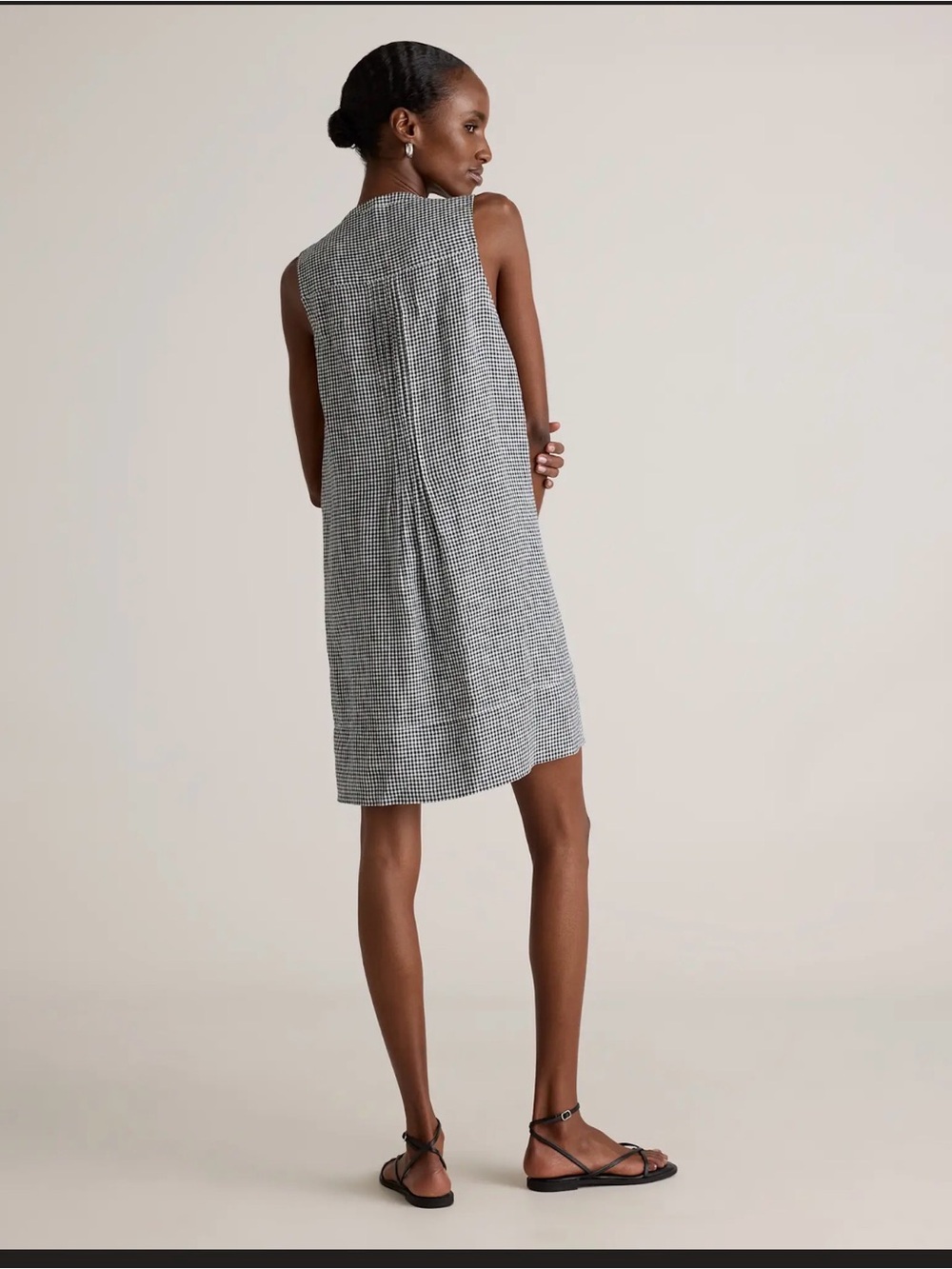 Quince 100% European linen sleep let’s swing dress. - Picture 7 of 10